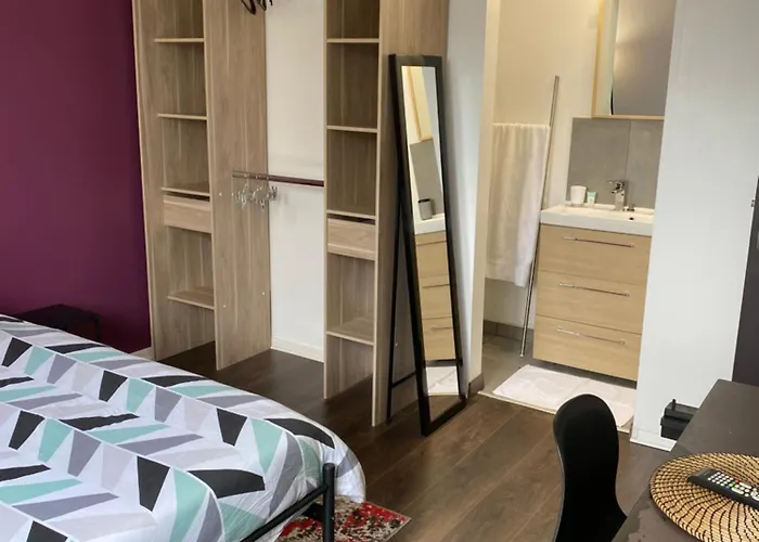 公寓 Superbe Parentale Avec Salle De Bains Privee Et Wc Prives, Wifi, Cuisine *